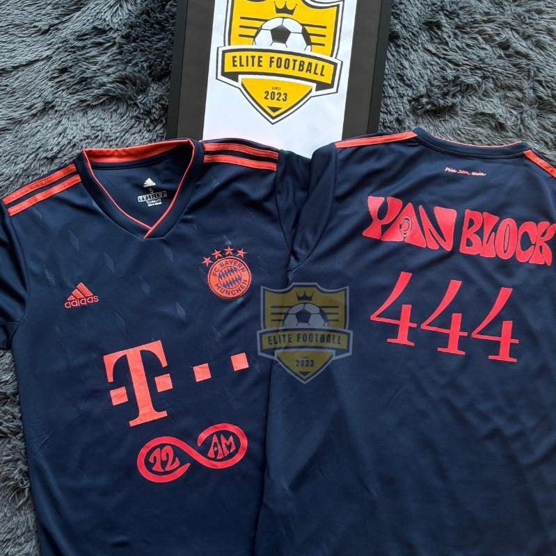 YAN B X BAYERN